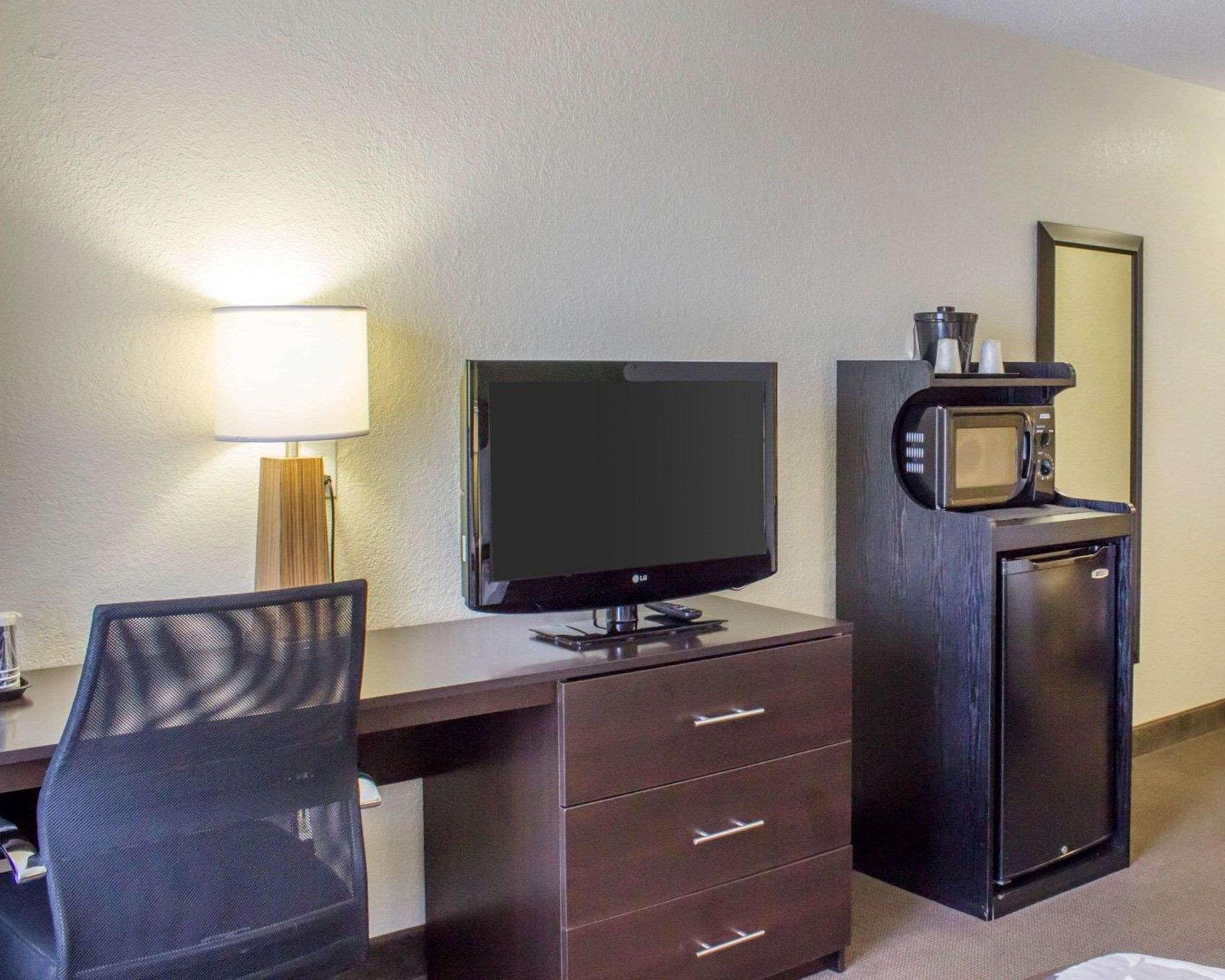Sleep Inn & Suites Jacksonville Near Camp Lejeune Eksteriør bilde
